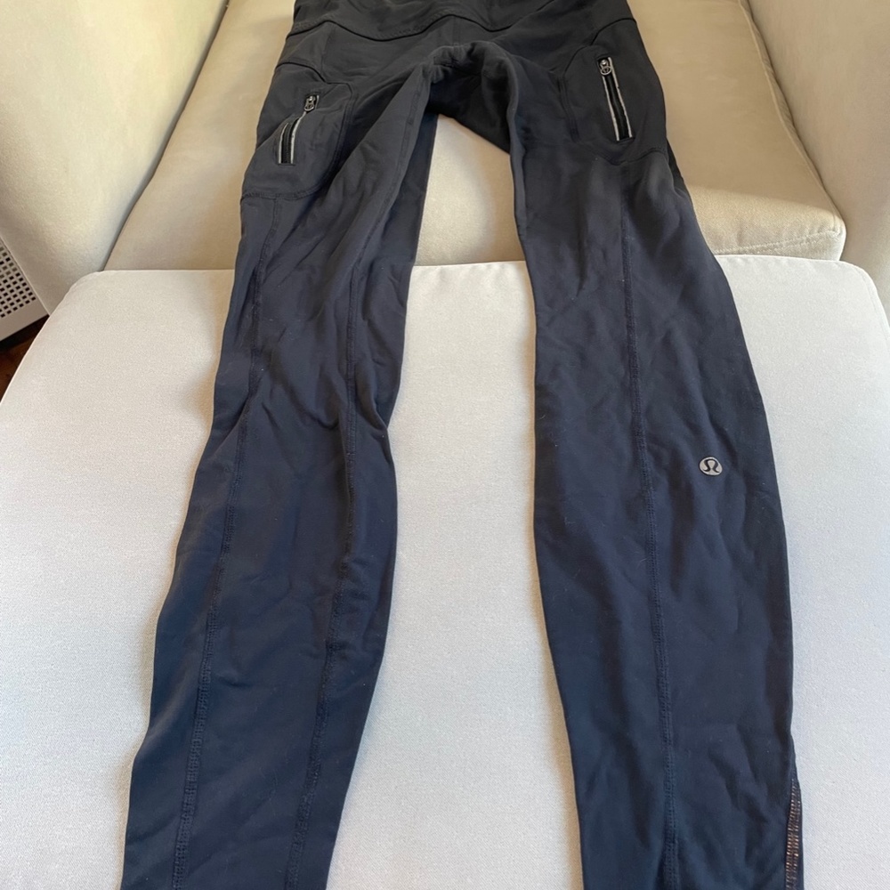 Gray Lululemon Running pants with zipped pockets